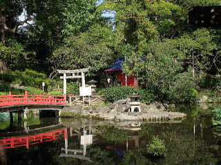 須藤公園、初秋の佇まい(東京都文京区千駄木3丁目)